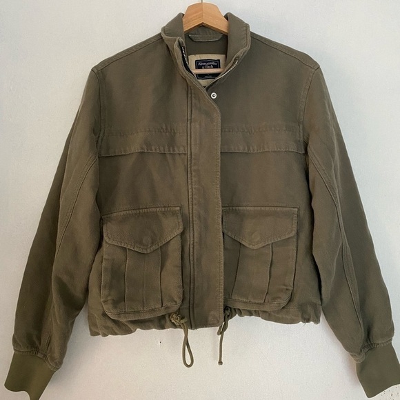 Abercrombie & Fitch Jackets & Blazers - ABERCROMBIE & FITCH GREEN ARMY UTILITY JACKET WOMENS SIZE SMALL